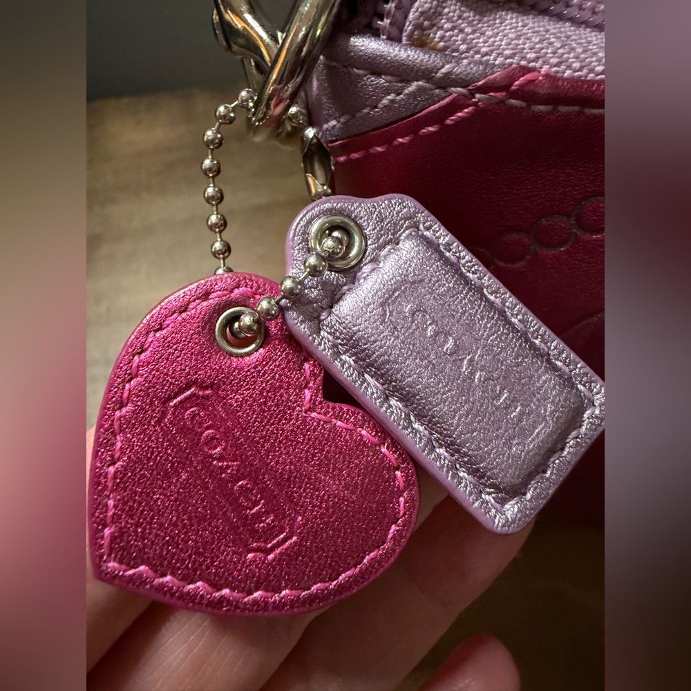 Coach Metallic Heart Crossbody Bag & Wallet & Wristlet - Picture 6 of 16